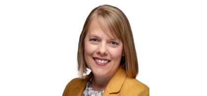 Jennifer Walker Headshot